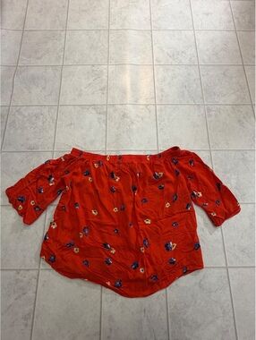 Old Navy Women's XL Red Floral Off-Shoulder Blouse